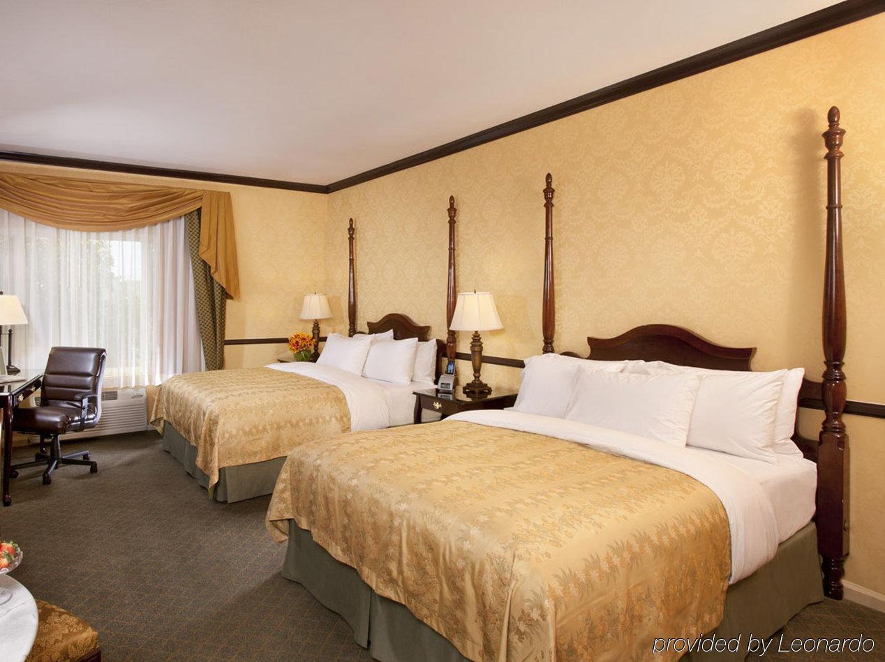 Ayres Hotel Corona - Riverside Номер фото